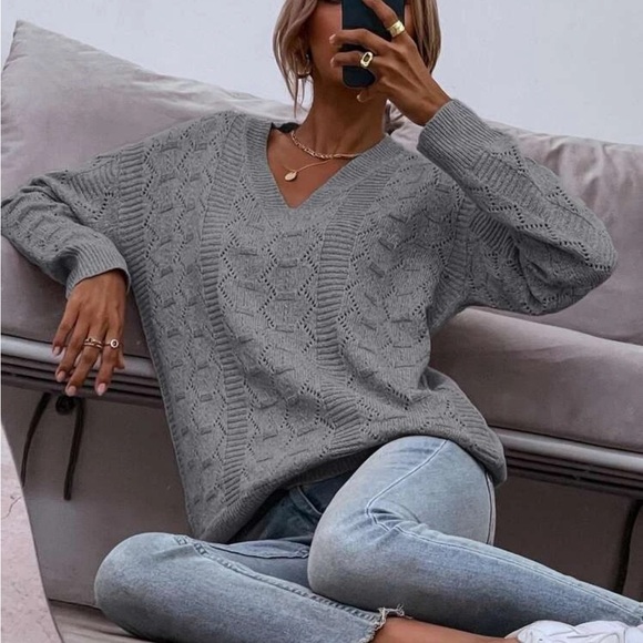 Gray V-Neck Cable Knit Sweater - Picture 1 of 3